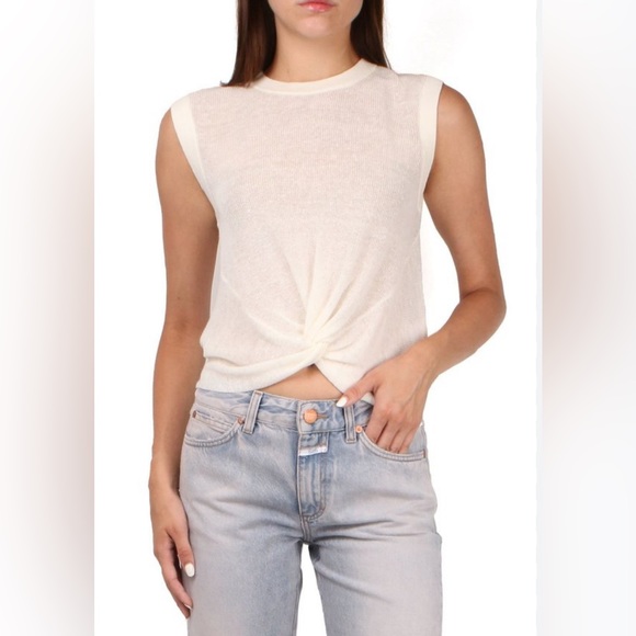 Veronica Beard Sweaters - EUC Veronica Beard Jeans Kellen Sweater - Med